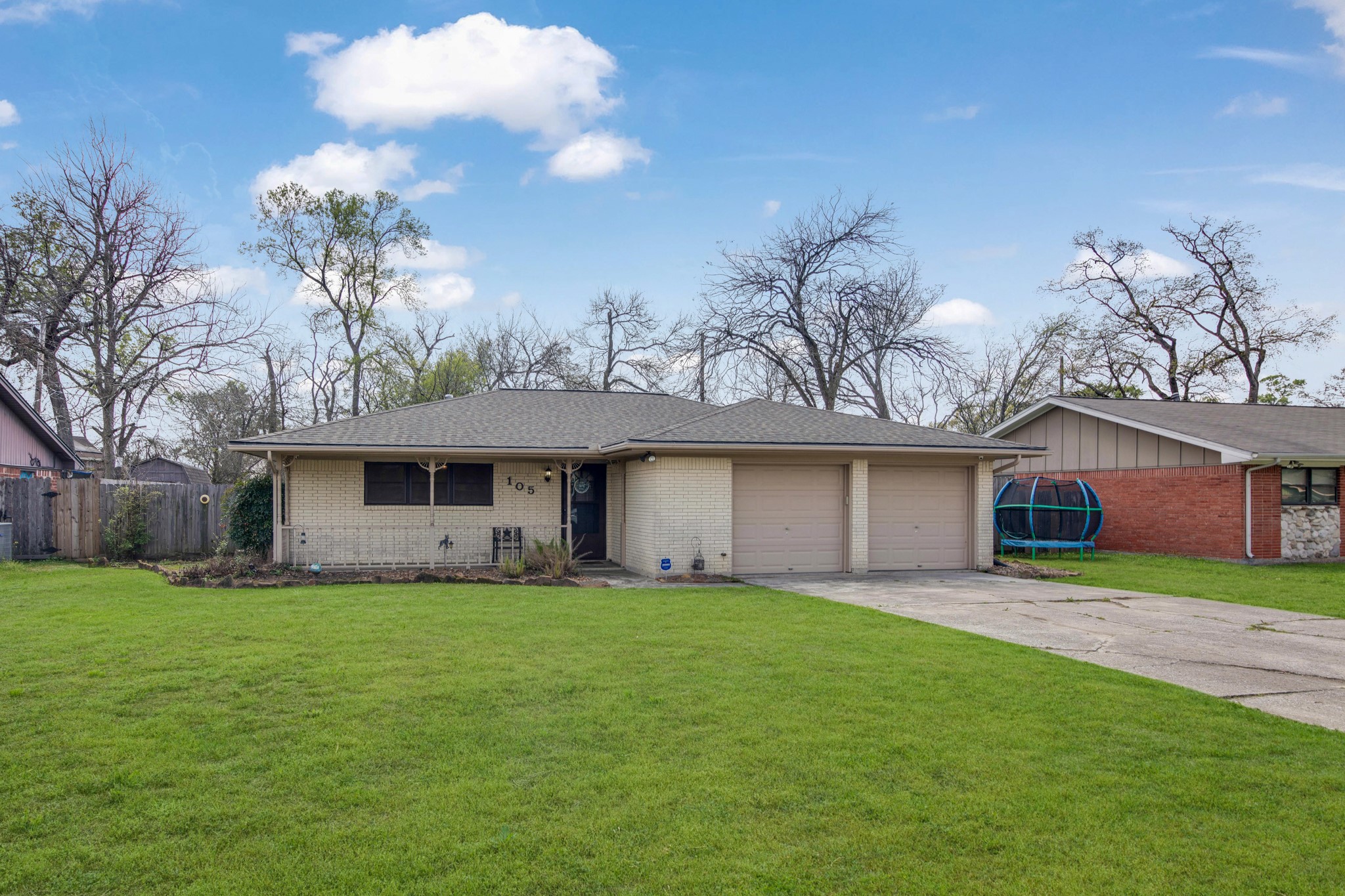 105 Wildrose Street Baytown TX 77520