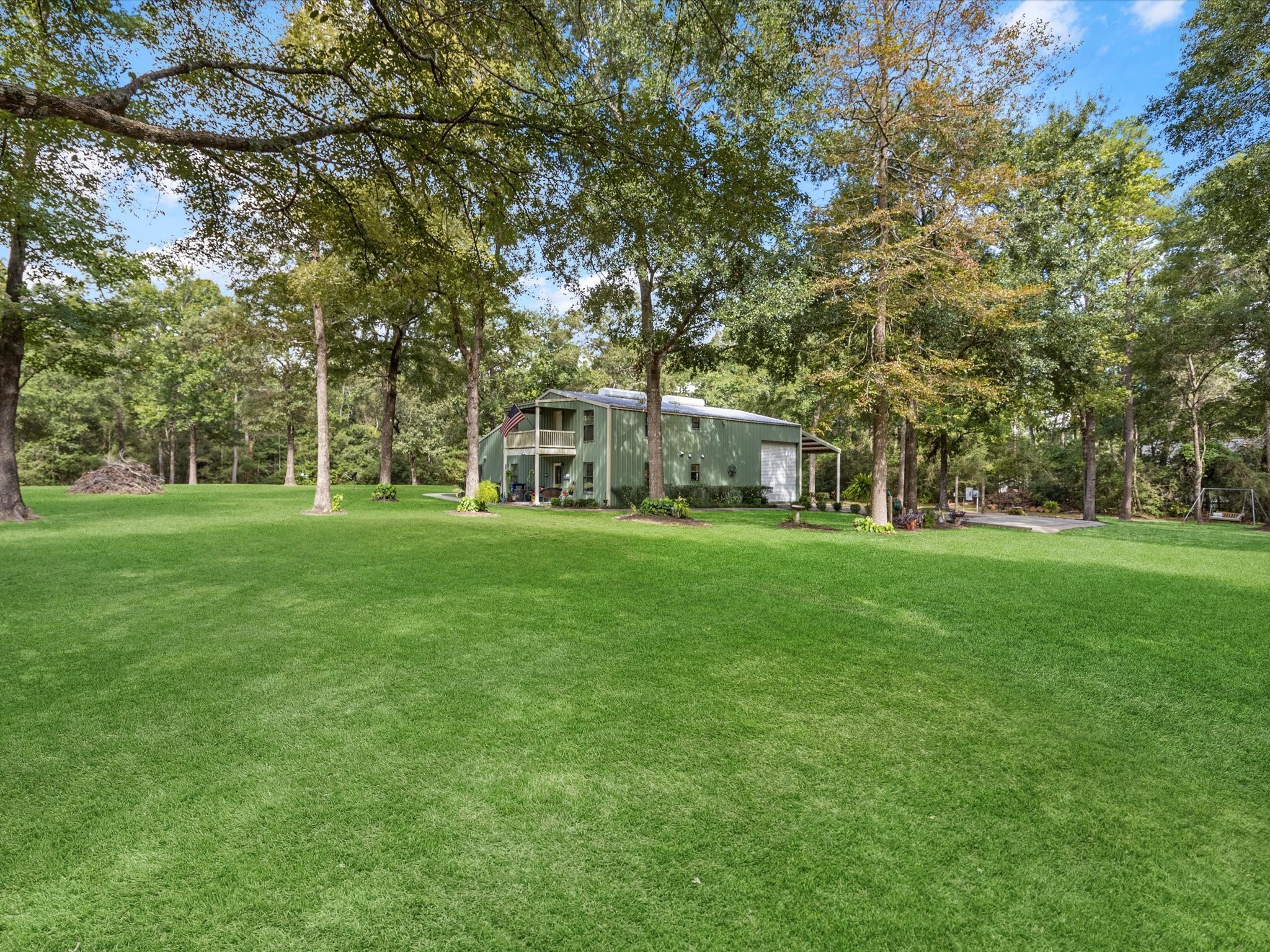 1911 Little John Street Montgomery TX 77316