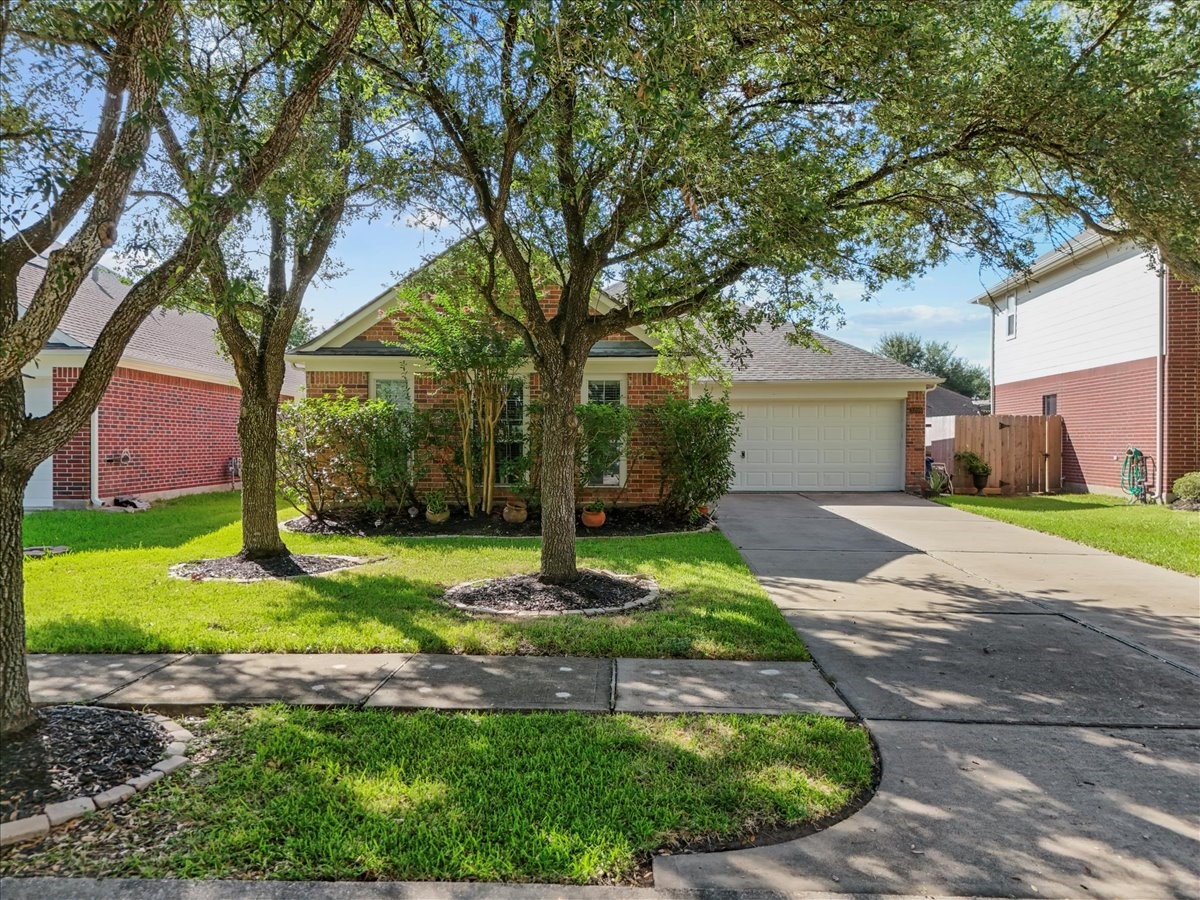 3209 Windy Cape Lane League City TX 77573