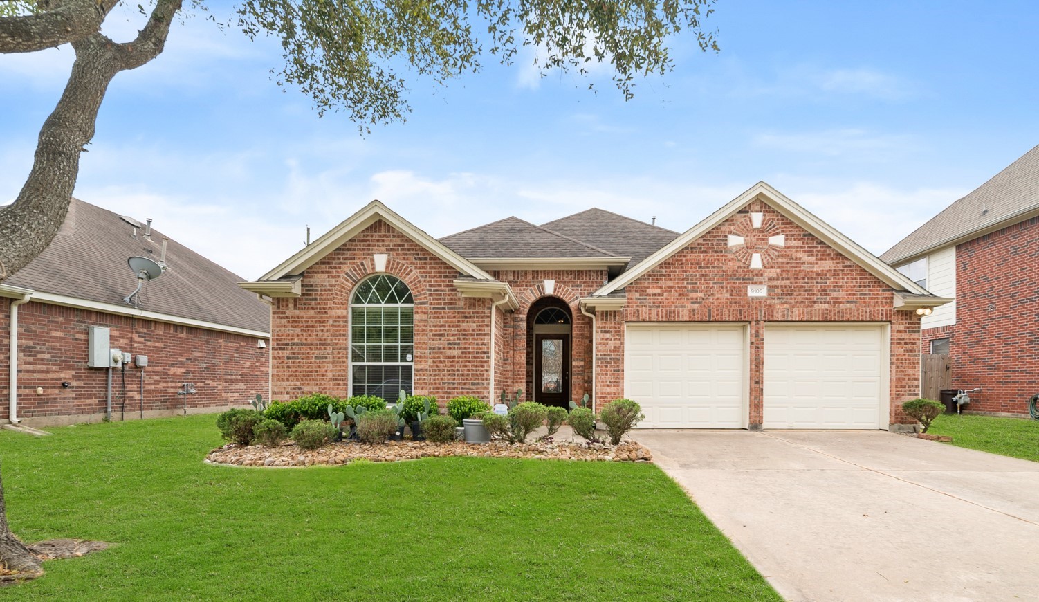 9106 Sunrise Trail Pearland TX 77584