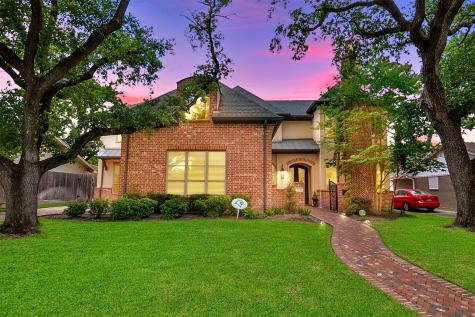 7810 Burgoyne Road Houston TX 77063