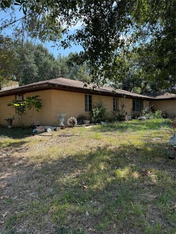 1001 S San Felipe Hearne TX 77859