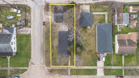 726 10th Avenue N Texas City TX 77590