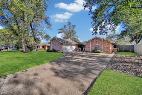 2407 Shadbury Court Kingwood TX 77339