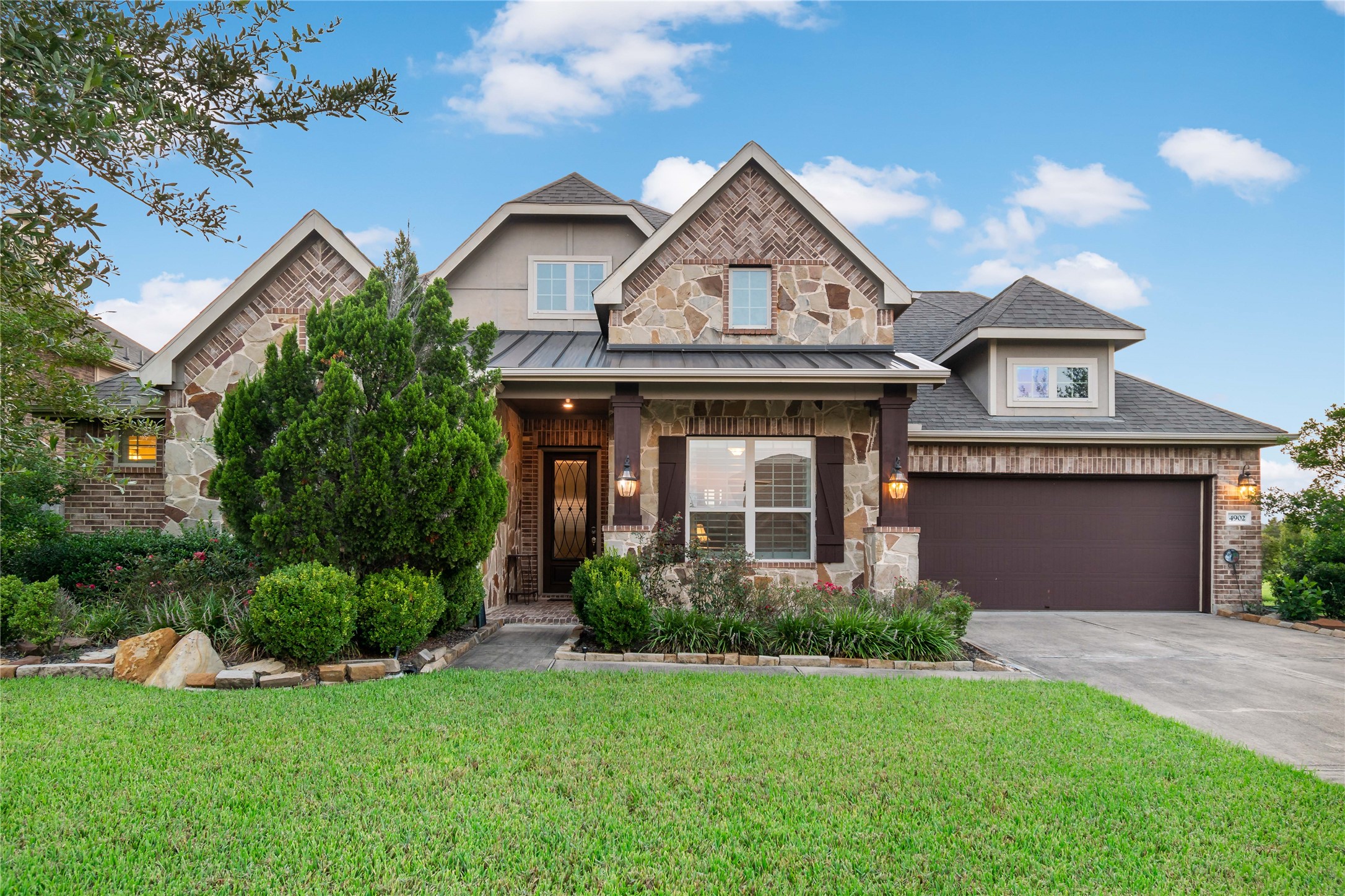 4902 Enchanted Springs Drive Rosharon TX 77583