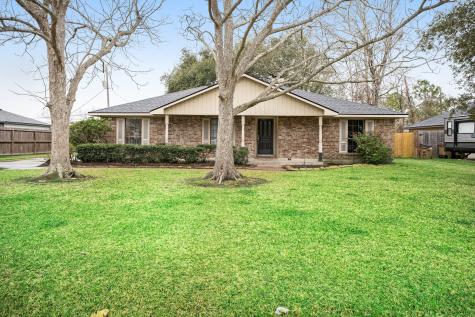 610 Renaldo Street Dickinson TX 77539