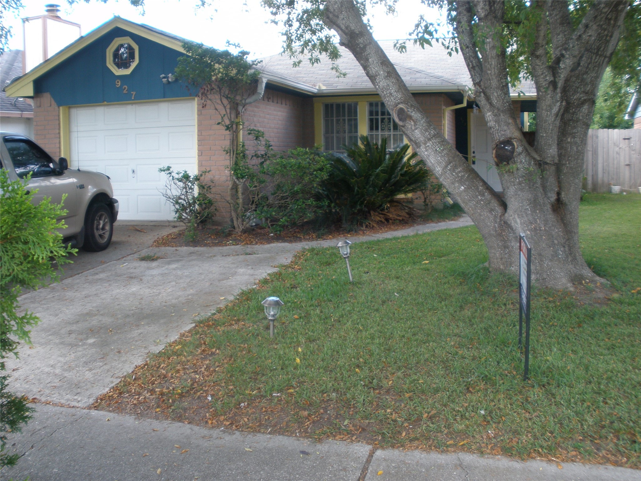 927 Willersley Lane Channelview TX 77530
