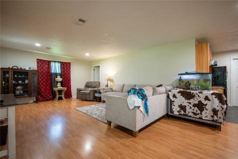 145 Inlet Drive Livingston TX 77351