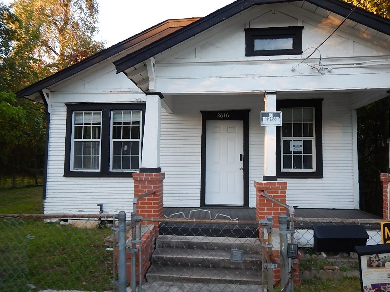 2616 Berry Street Houston TX 77004