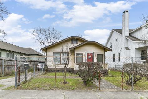 120 Northwood Street Houston TX 77009