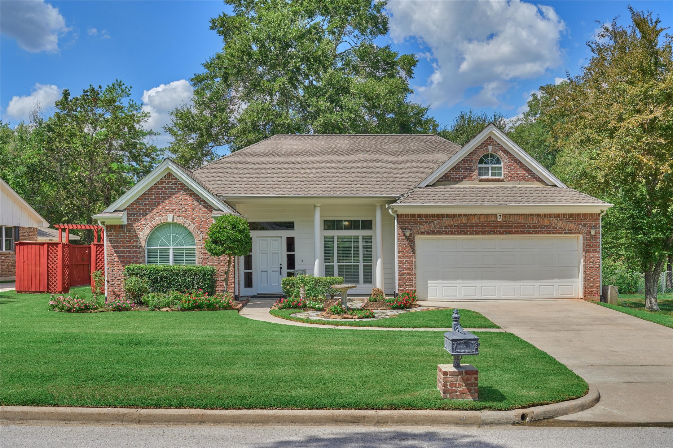 7 Fairway Drive Conroe TX 77304