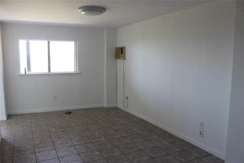 323 E Bayshore Drive Palacios TX 77465