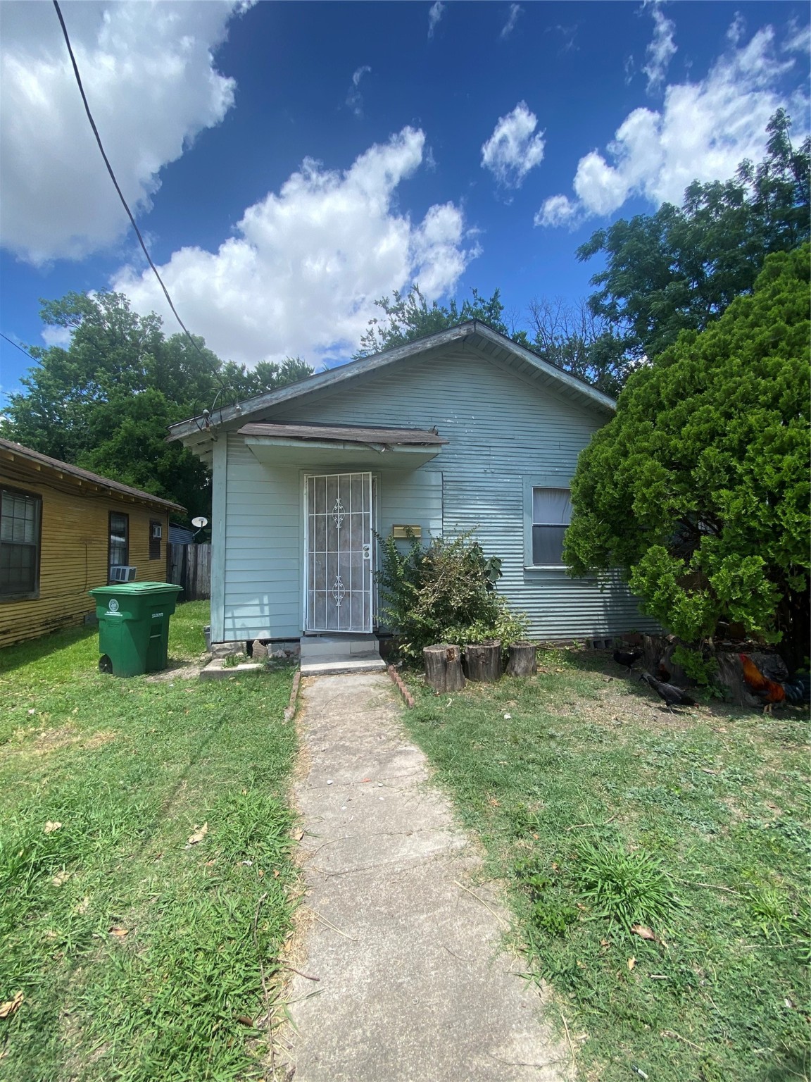 2825 Tuam Street Houston TX 77004