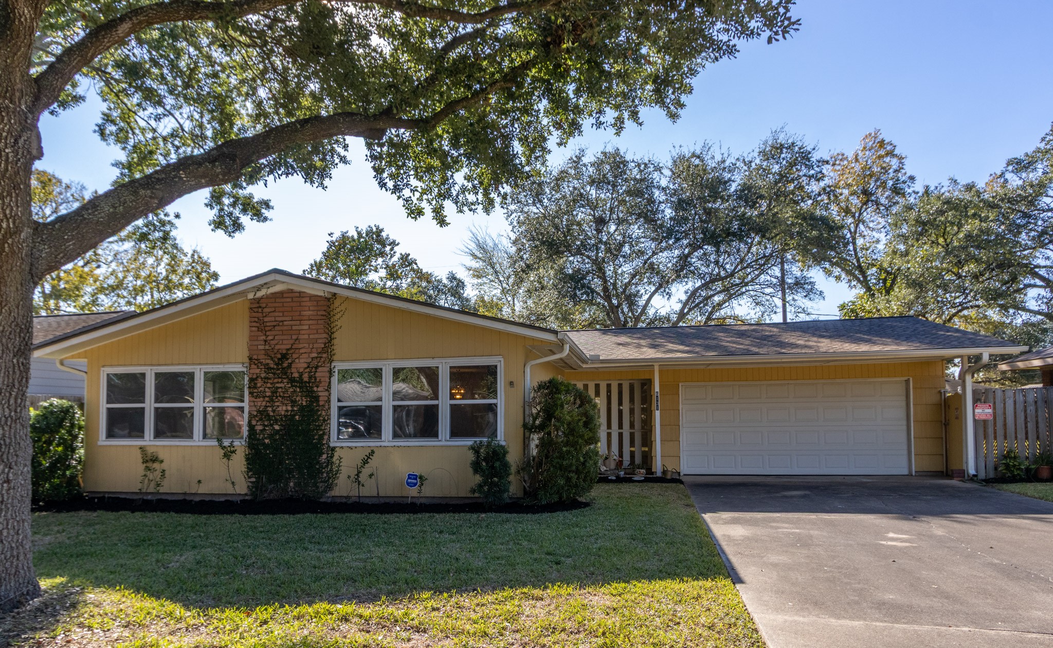 6131 Darnell Street Houston TX 77074