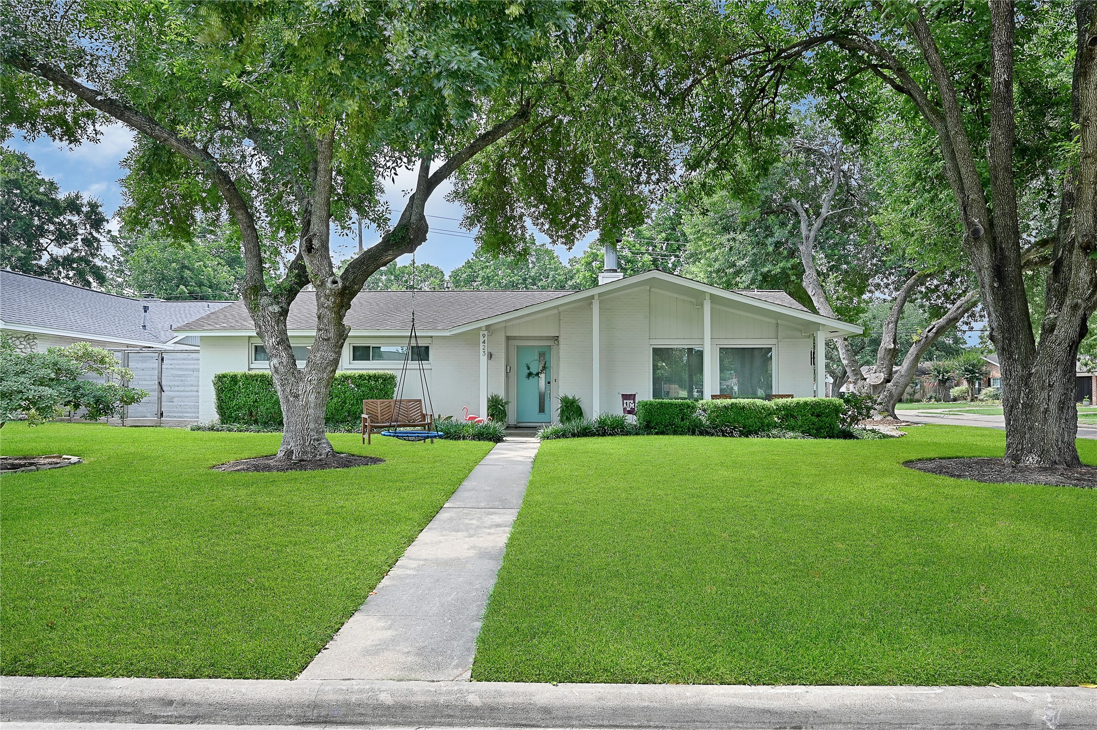 9423 Meadowbriar Lane Houston TX 77063