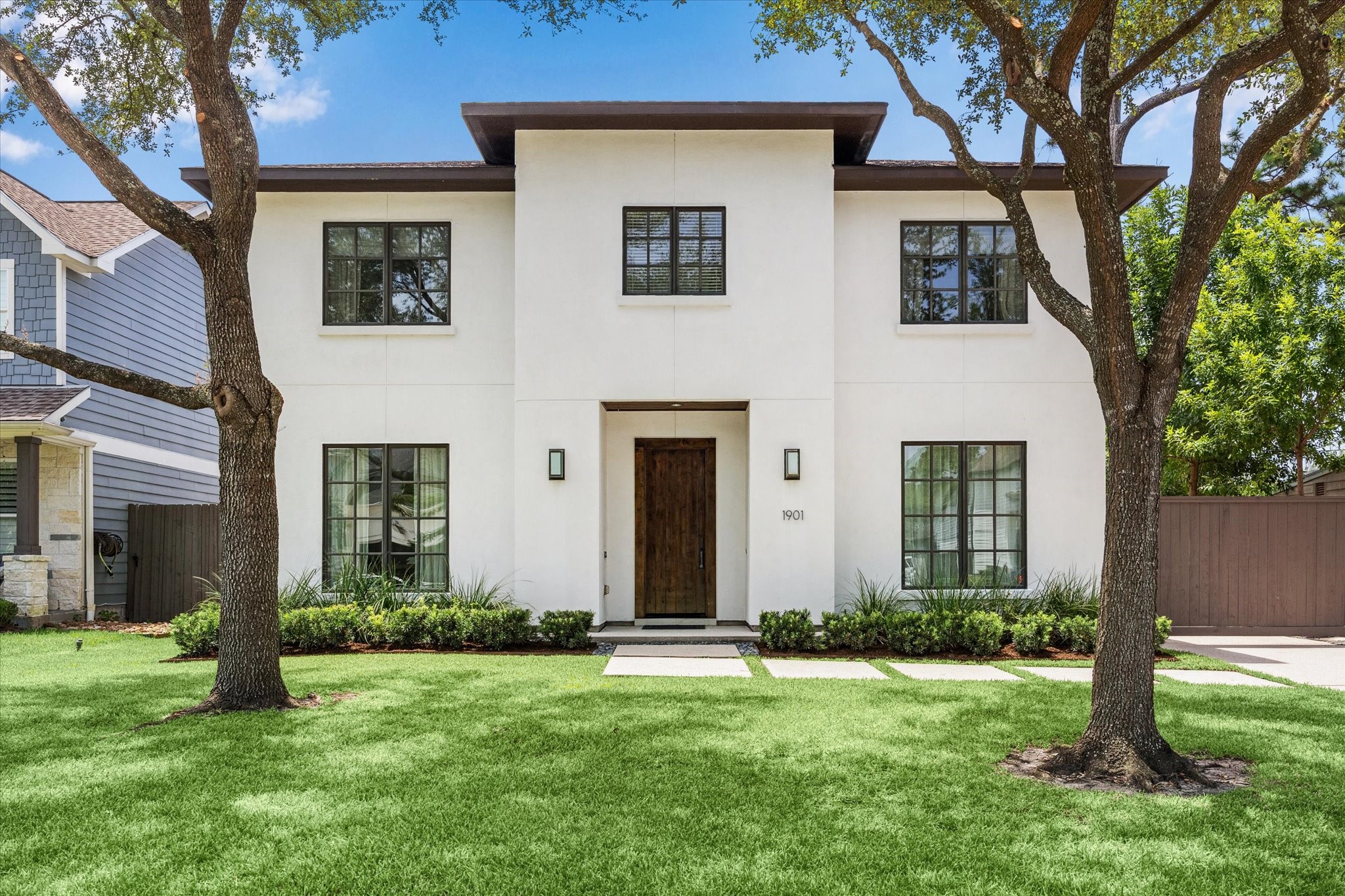 1901 Gardenia Drive Houston TX 77018