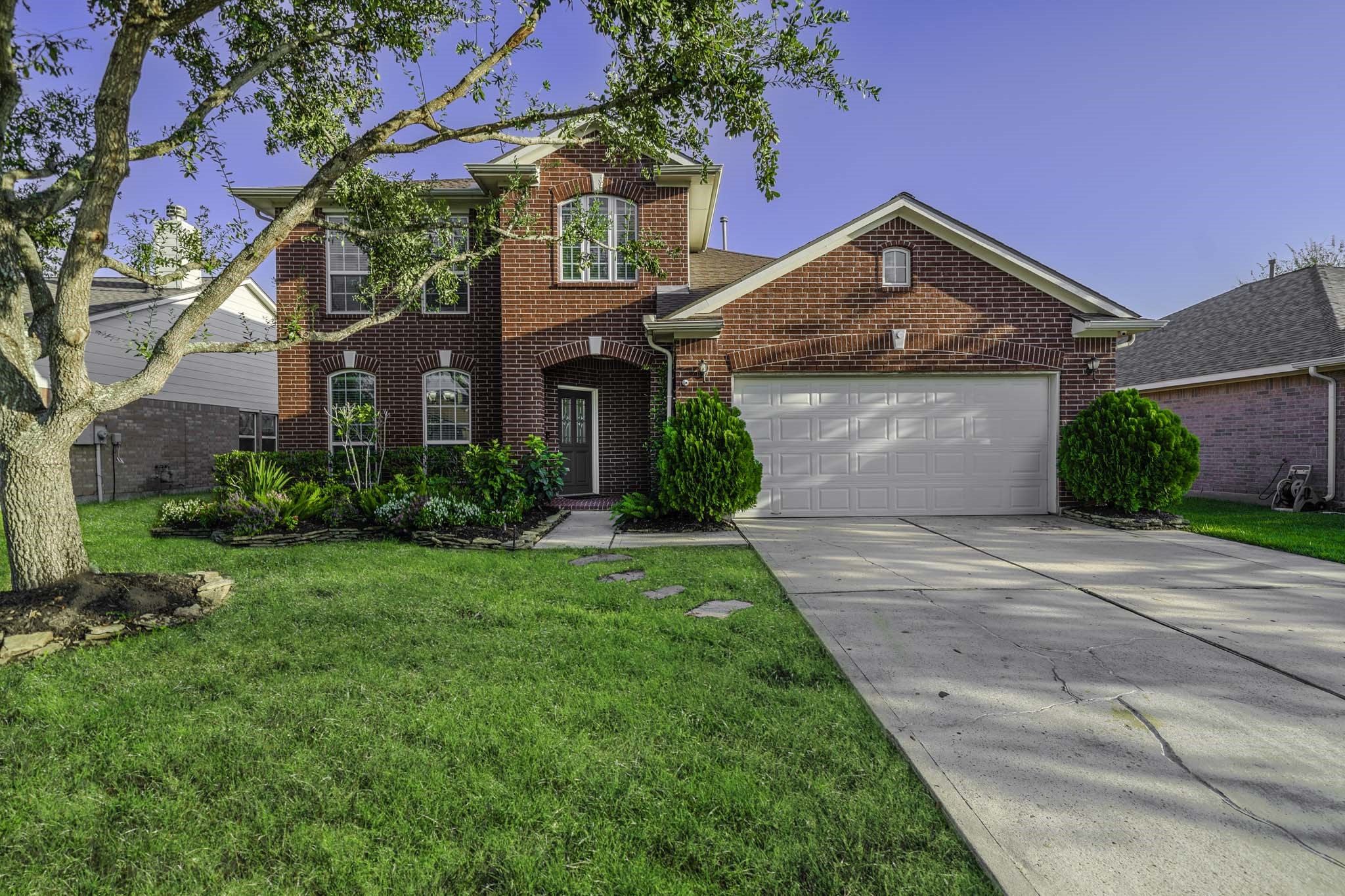 2019 Creek Shore Lane Pearland TX 77581