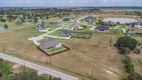 305 Champions Court El Campo TX 77437