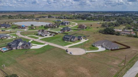 305 Champions Court El Campo TX 77437