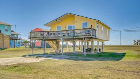 13219 Buccaneer Parkway Freeport TX 77541
