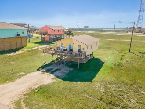 13219 Buccaneer Parkway Freeport TX 77541