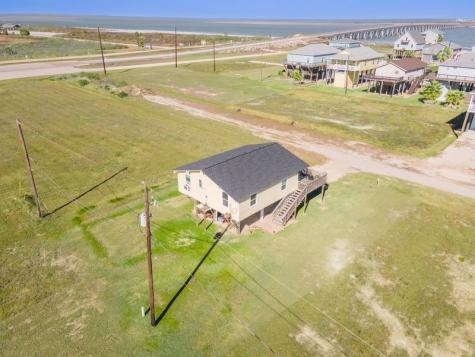 13219 Buccaneer Parkway Freeport TX 77541