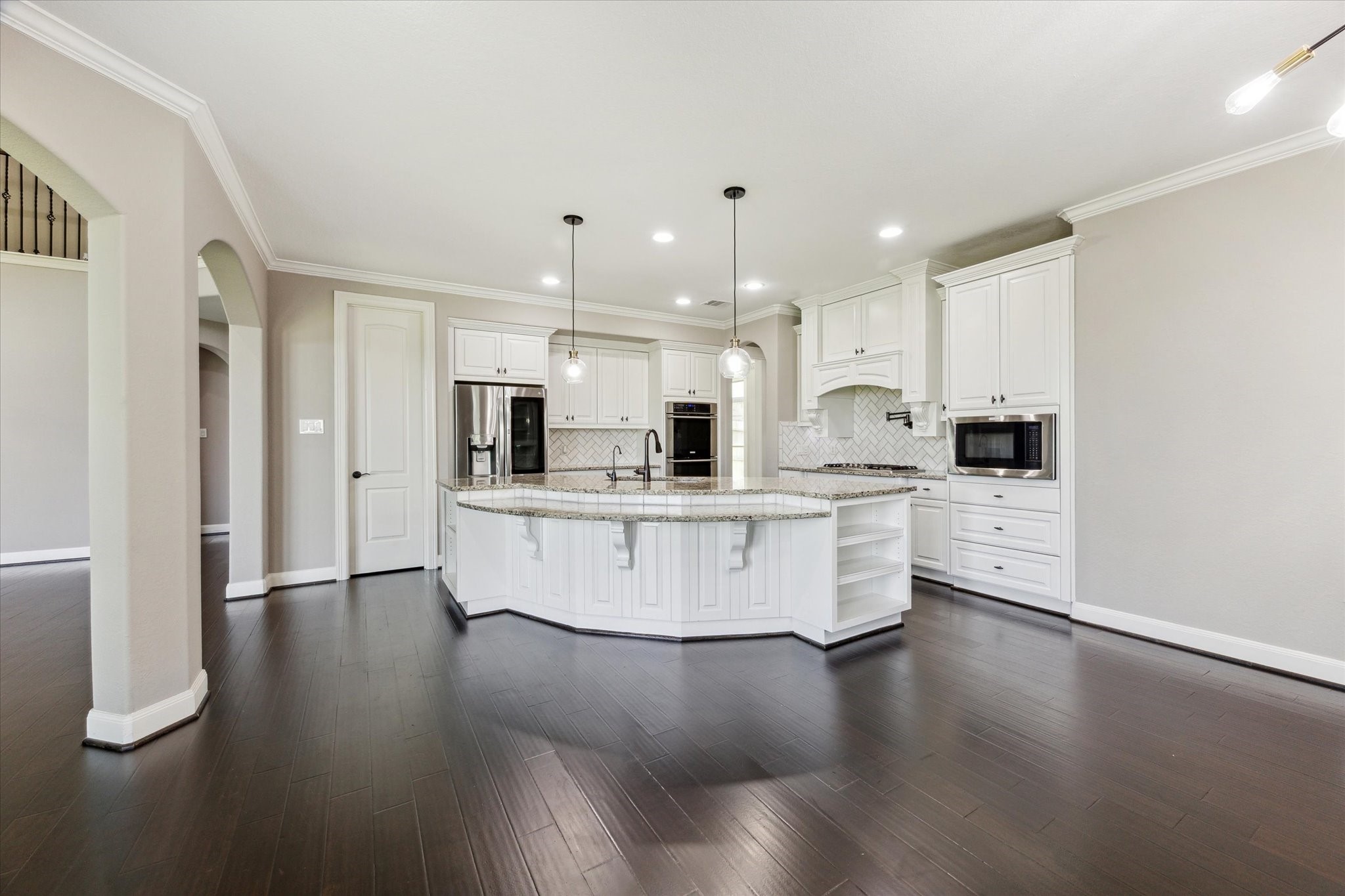 2401 Lake Shadows Lane Friendswood TX 77546