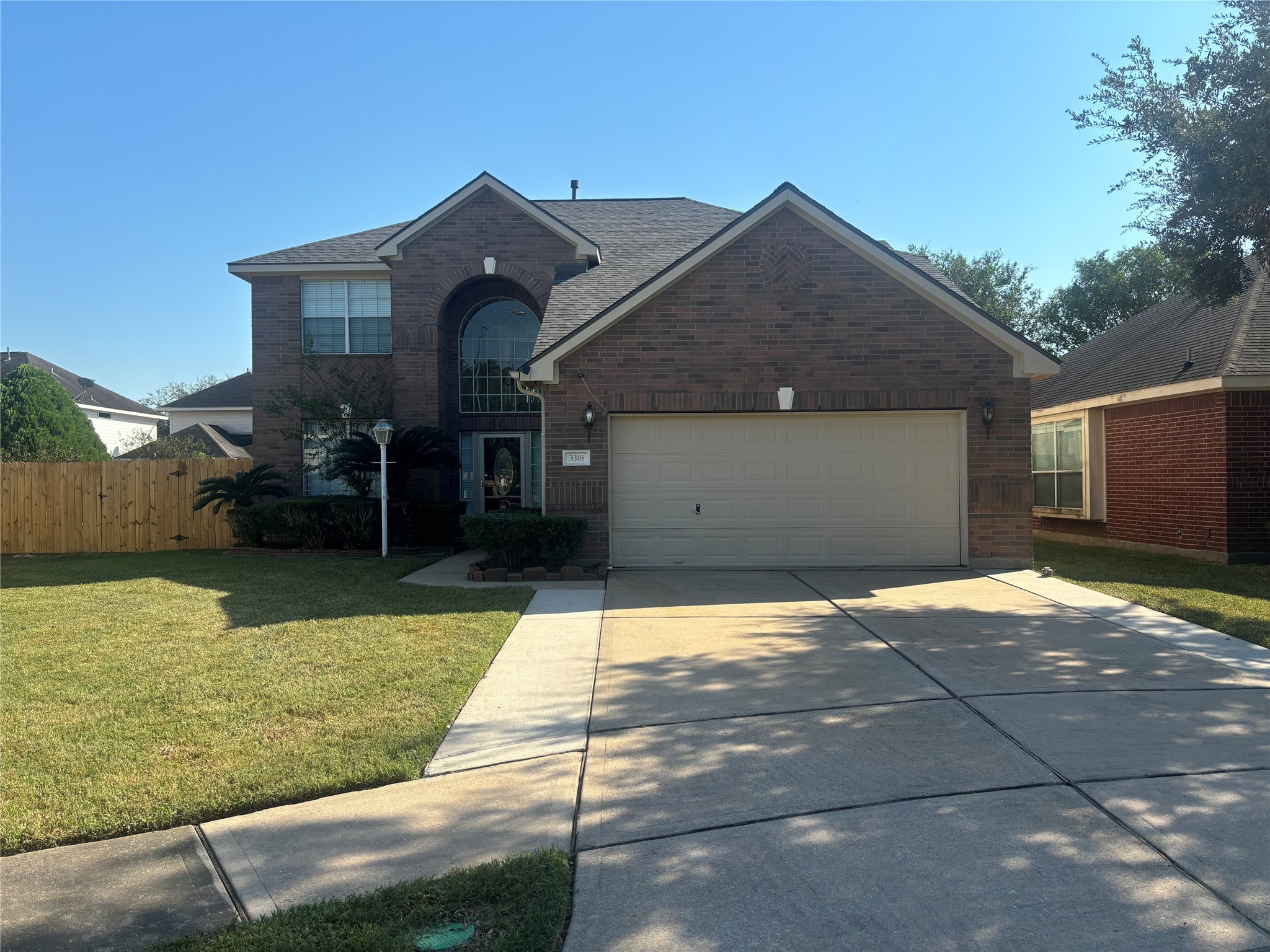 3318 Southmere Lane Pearland TX 77584