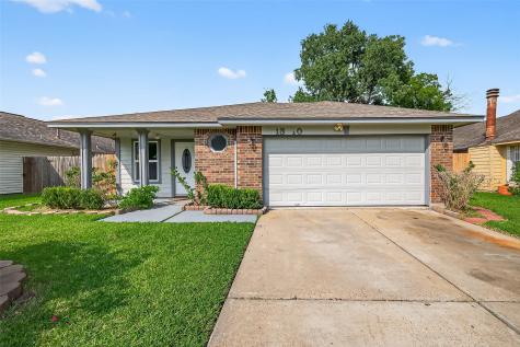 13910 Bay Gardens Drive Sugar Land TX 77498