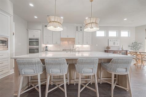 30 Argosy Bend Place Tomball TX 77375
