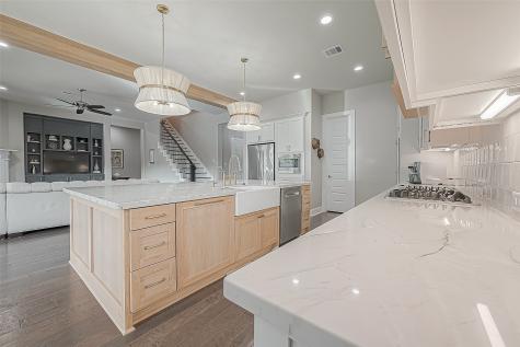 30 Argosy Bend Place Tomball TX 77375