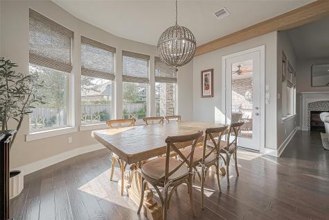 30 Argosy Bend Place Tomball TX 77375