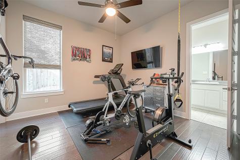 30 Argosy Bend Place Tomball TX 77375