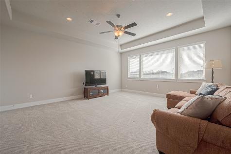 30 Argosy Bend Place Tomball TX 77375