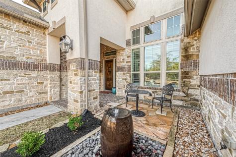 30 Argosy Bend Place Tomball TX 77375