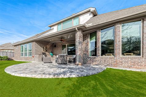 30 Argosy Bend Place Tomball TX 77375