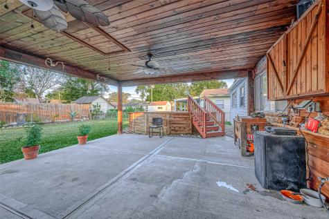 1205 Hector Avenue Pasadena TX 77502