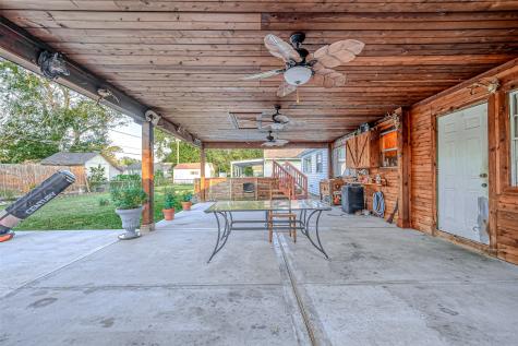 1205 Hector Avenue Pasadena TX 77502