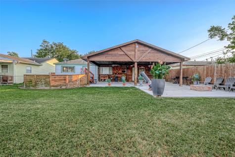 1205 Hector Avenue Pasadena TX 77502