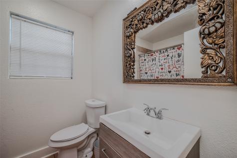 1205 Hector Avenue Pasadena TX 77502