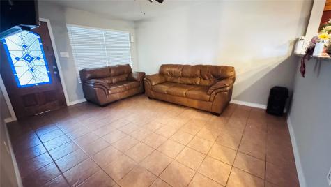 1205 Hector Avenue Pasadena TX 77502