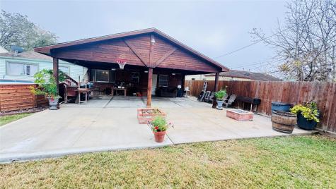 1205 Hector Avenue Pasadena TX 77502