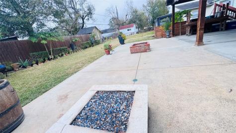 1205 Hector Avenue Pasadena TX 77502