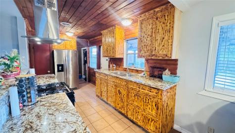 1205 Hector Avenue Pasadena TX 77502