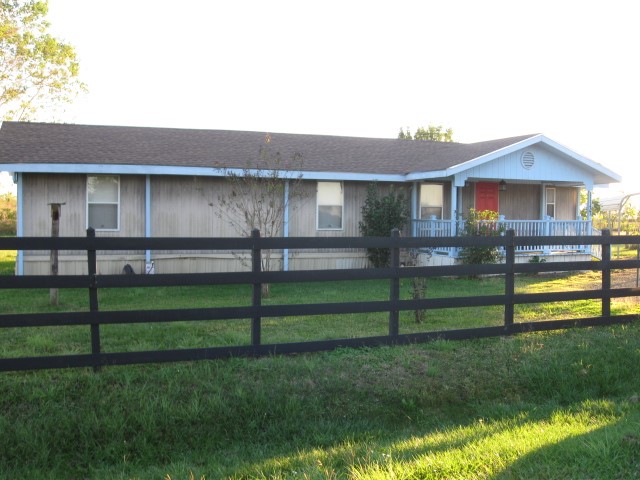 11137 Bolton Lane Wallis TX 77485