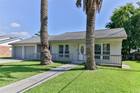 10451 Quiet Hill Road La Porte TX 77571