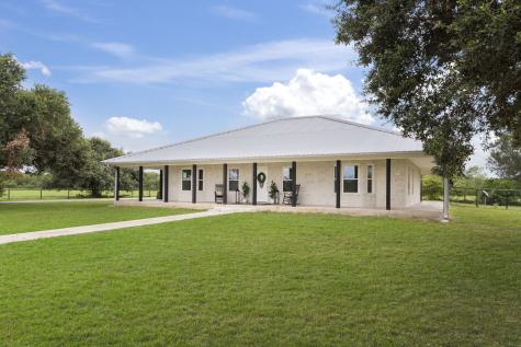 2830 County Road 2235 Cleveland TX 77327