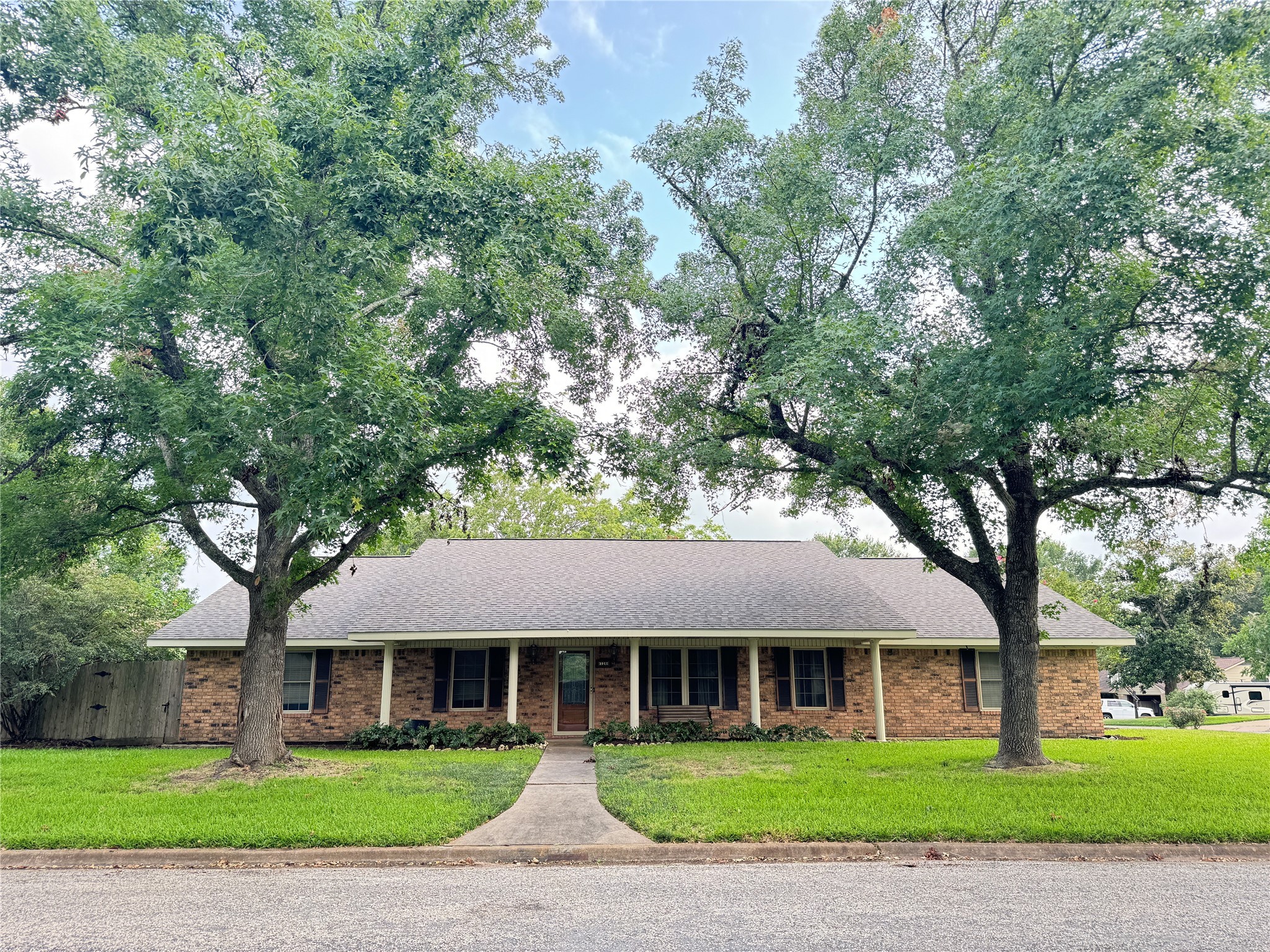 126 Machemehl Drive Bellville TX 77418