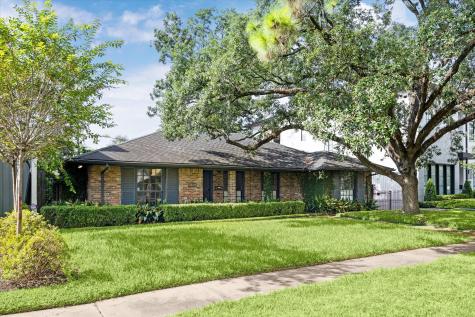 3829 Piping Rock Lane Houston TX 77027