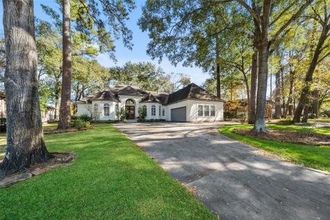 205 Springs Edge Drive Montgomery TX 77356